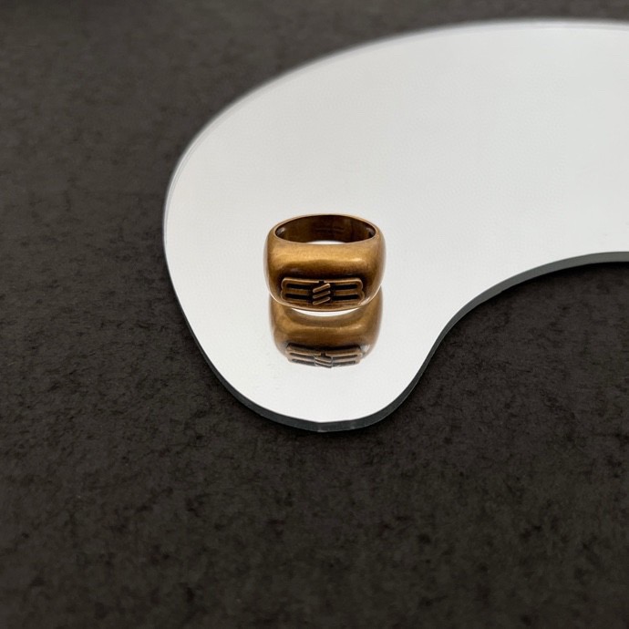 Balenciaga BB Ring