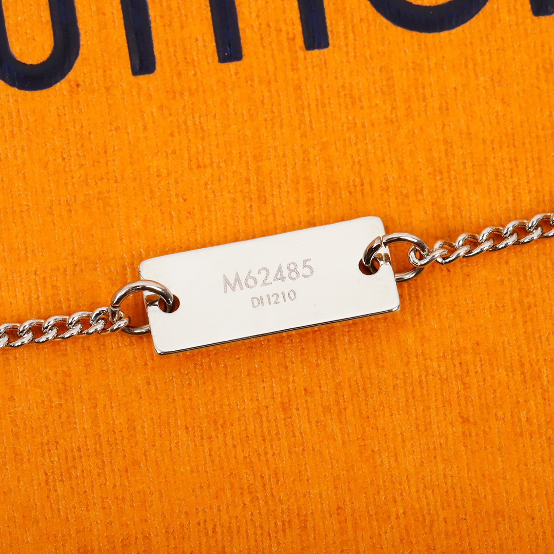 Louis Vuitton Floral Embossed Hoop Ring Necklace