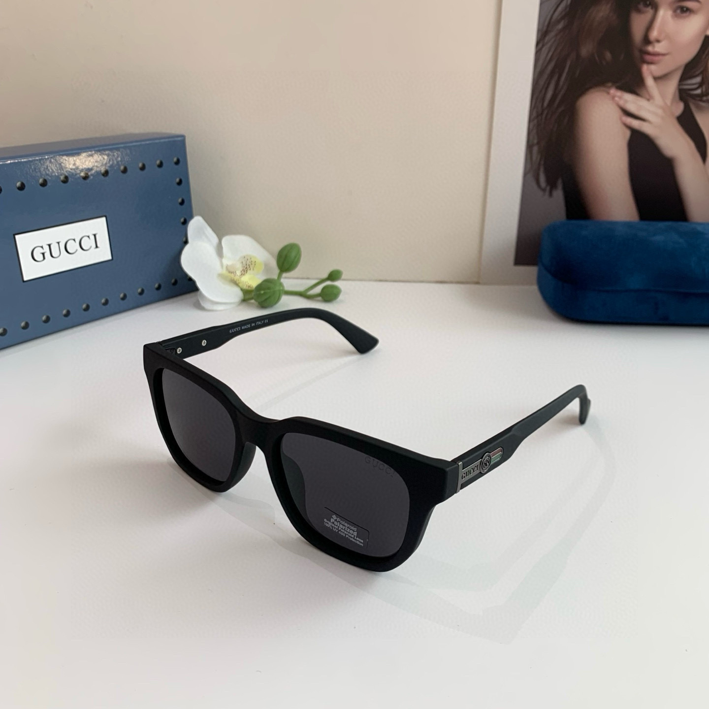 Gucci Round Frame Sunglasses