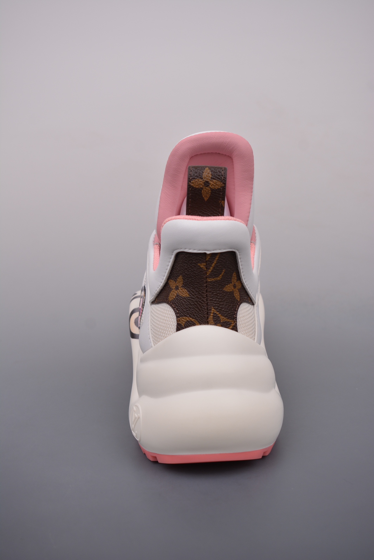 Louis Vuitton Archlight Sneakers White Powder Graffiti