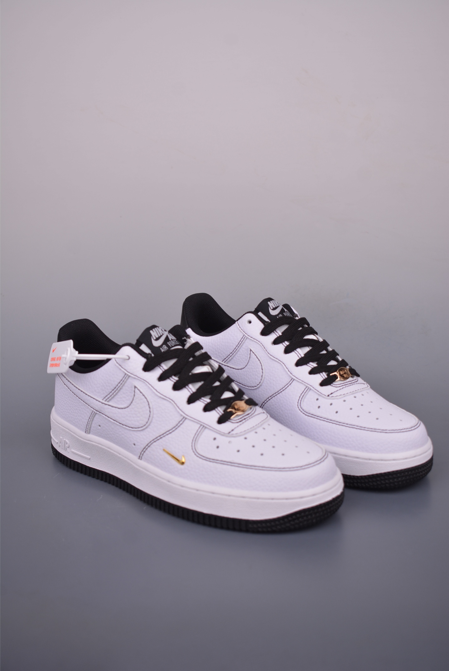 Nike Air Force 1 Low 