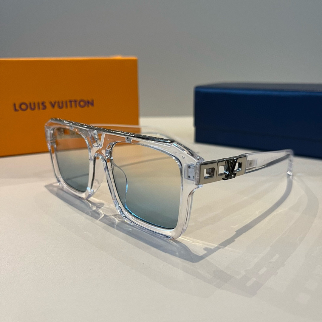 Louis Vuitton square-frame sunglasses