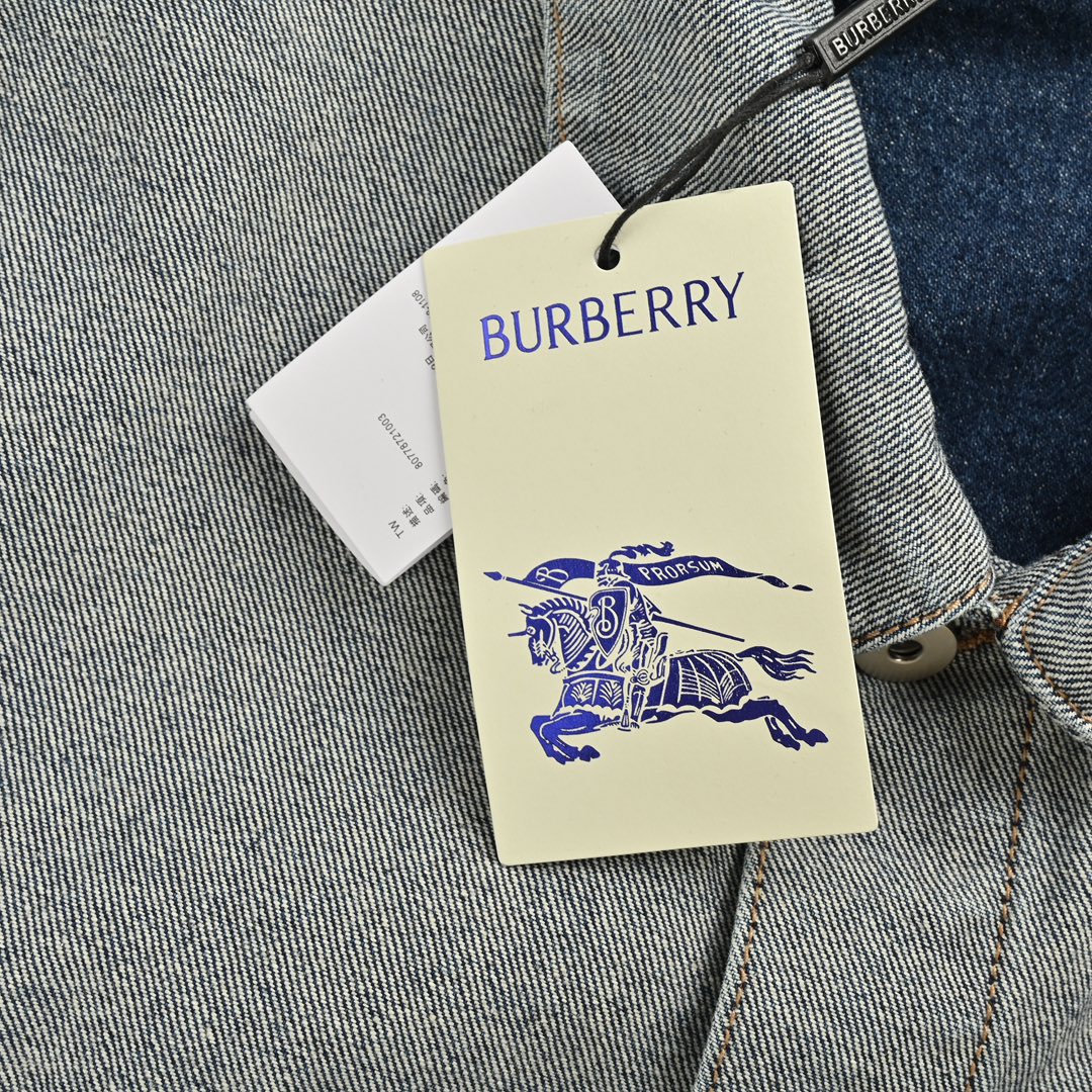 Burberry 24Fw horse print washed denim jacket