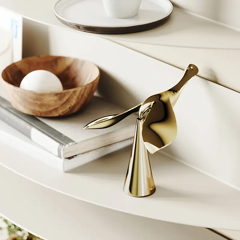 Flying Bird Bottle Opener Tumbler Bird Balance Bird Metal Creative Beer Wine Opener Suspension Bottle Driver For Restaurant