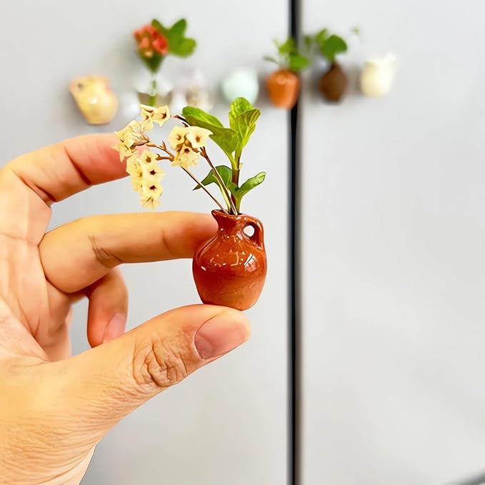 🍁🍁Cute ceramic vase magnetic refrigerator magnet