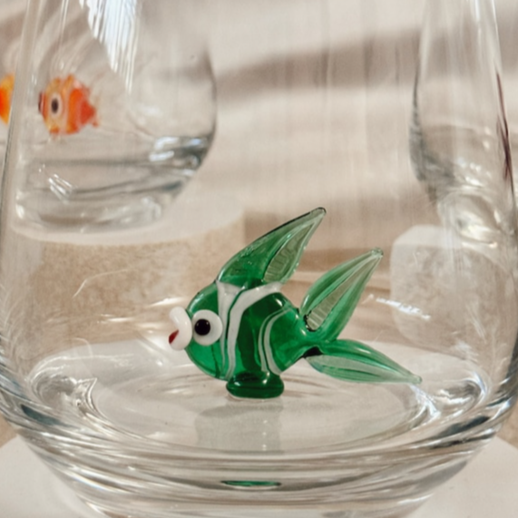 Glass cup with small colored fish pattern without handle gift glass