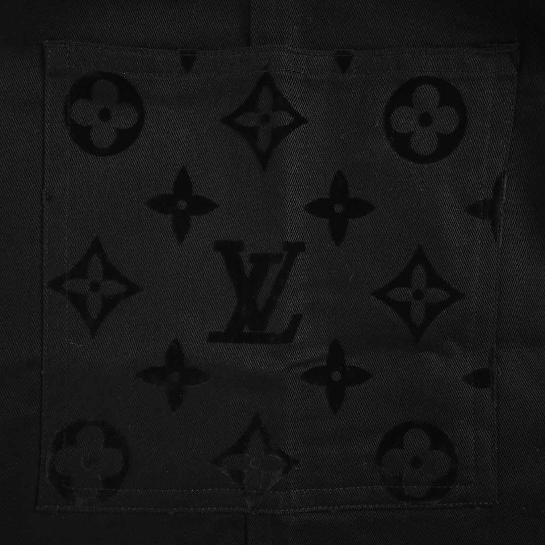 Louis Vuitton 24ss flocked monogram patchwork cargo shorts
