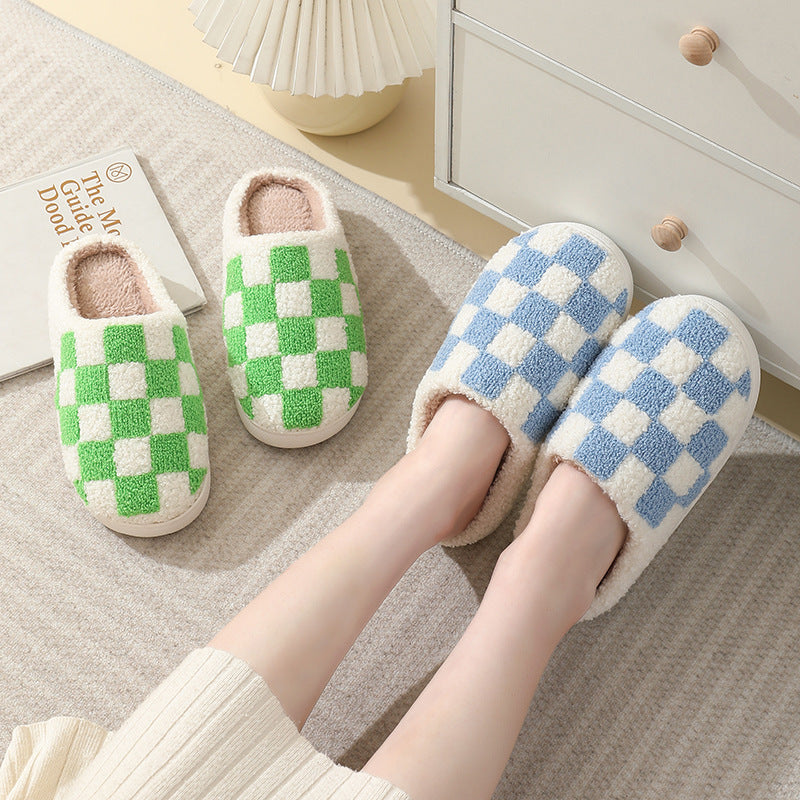 Couple's Winter Checkerboard Print House Slippers