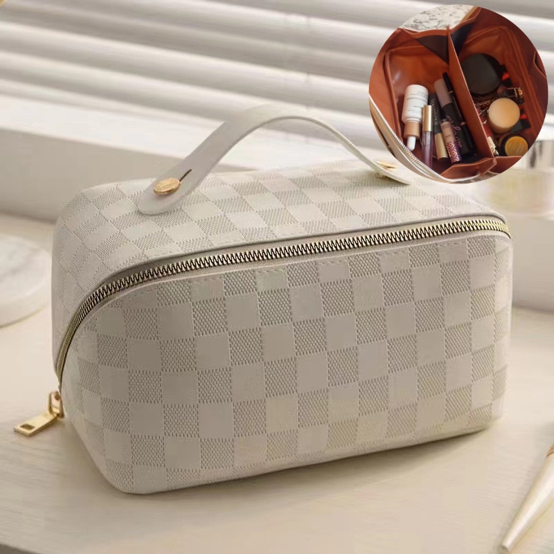 HOT SALE🔥Large-capacity Travel Cosmetic Bag