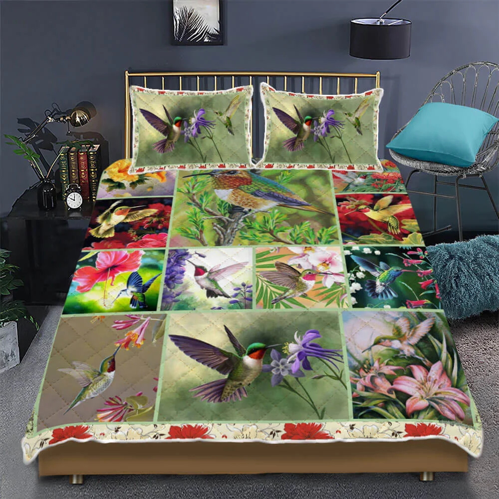 Beautiful Hummingbirds Quilt Bed Set