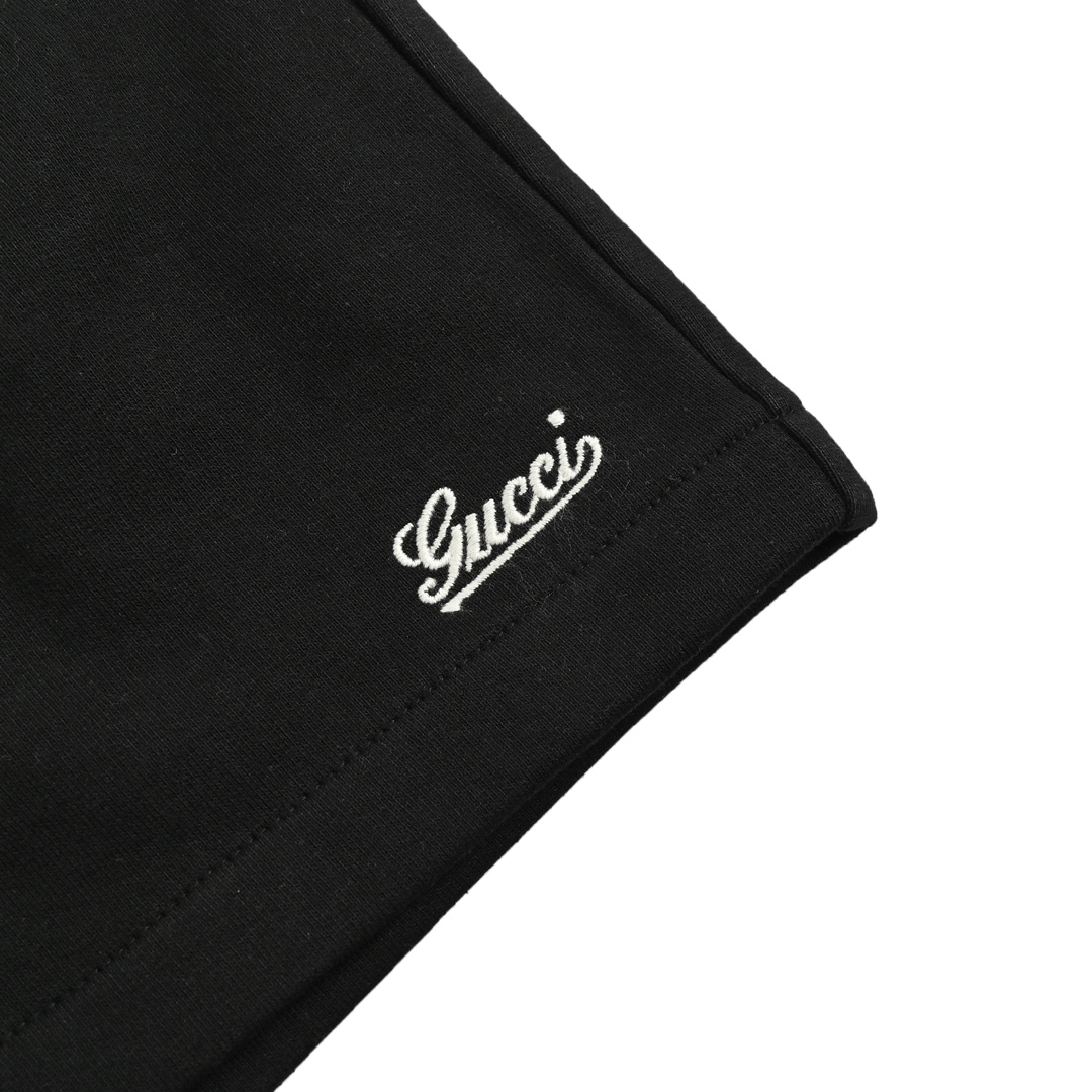 Gucci 24ss all over embroidered lettering logo shorts