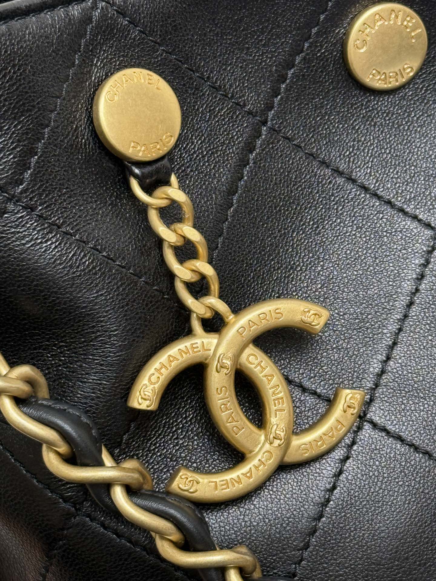 Chanel 25P Rivet Bucket Bag AS5406