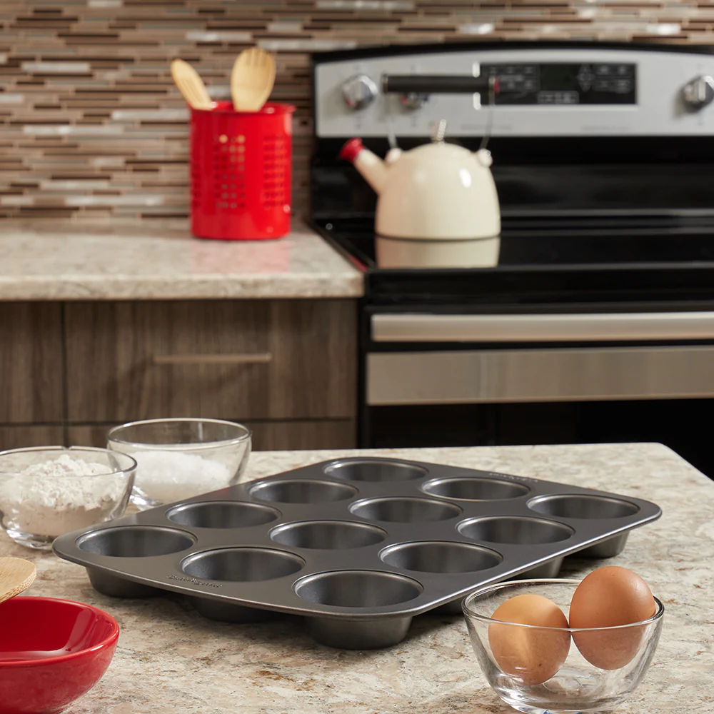 Baker..s Secret Essentials 12-Cup Non-Stick Steel Muffin Pan