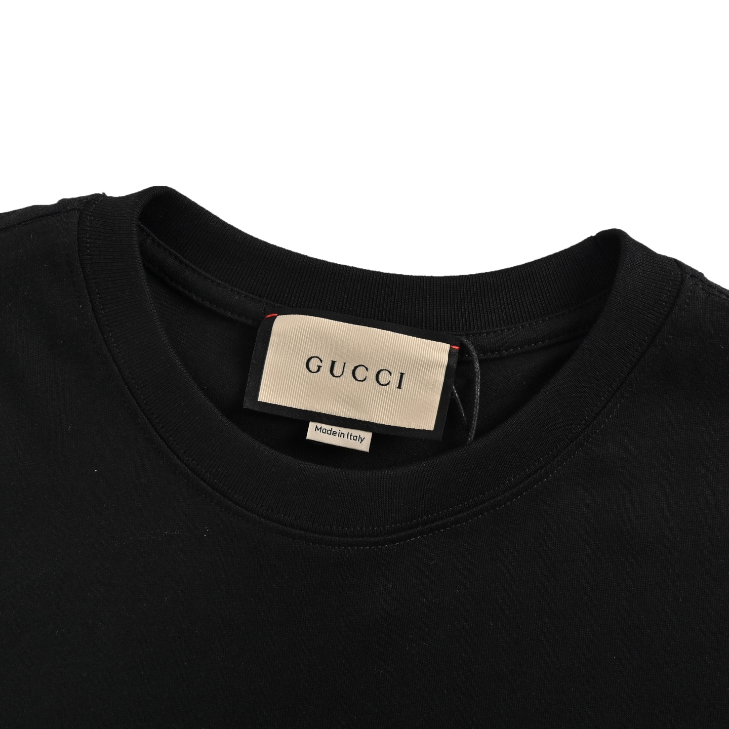 Gucci 24ss obscure lettering logo embroidered short sleeves