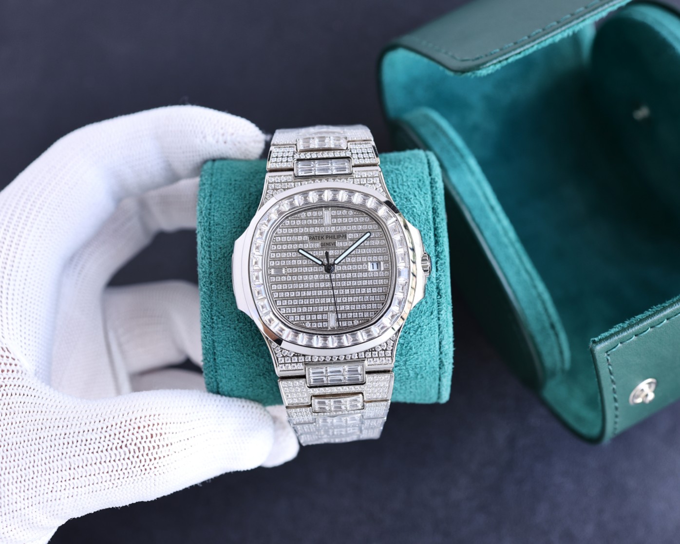 Patek Philippe Nautilus Starry Sky Edition 5711
