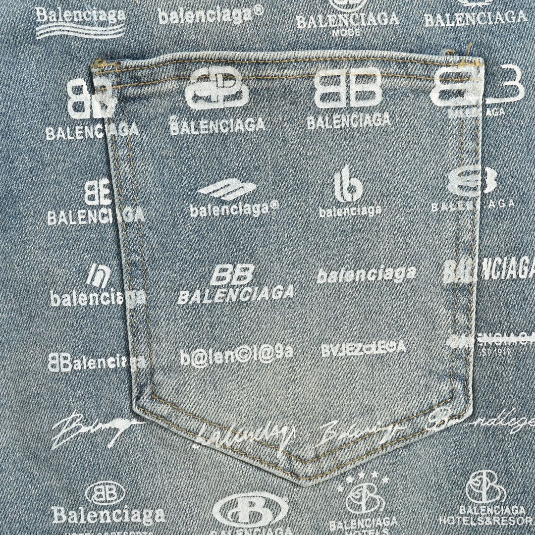 Balenciaga 24Fw Pocket Multi-Logo Print Jeans