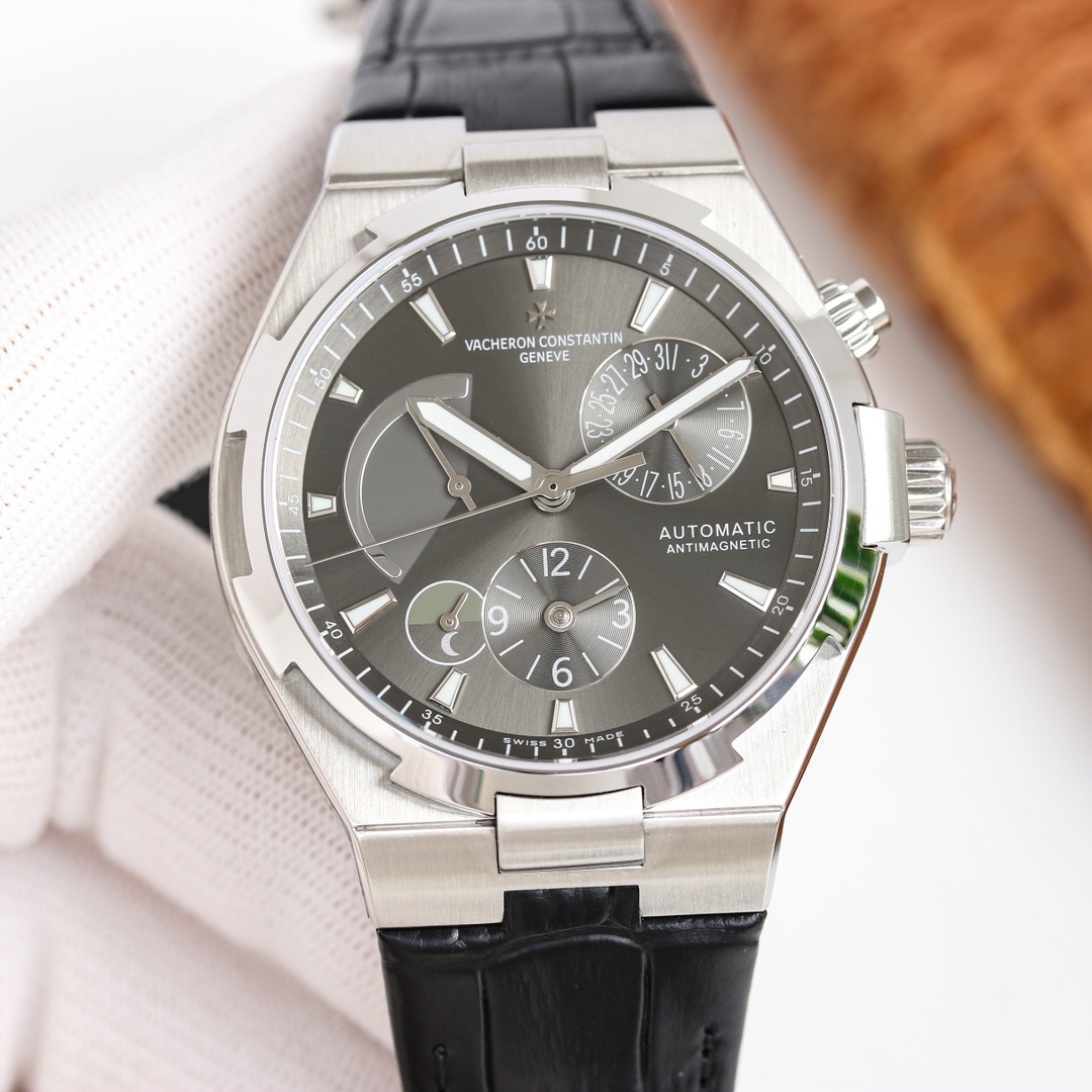 Vacheron Constantin Overseas Series 47450/000W-9511