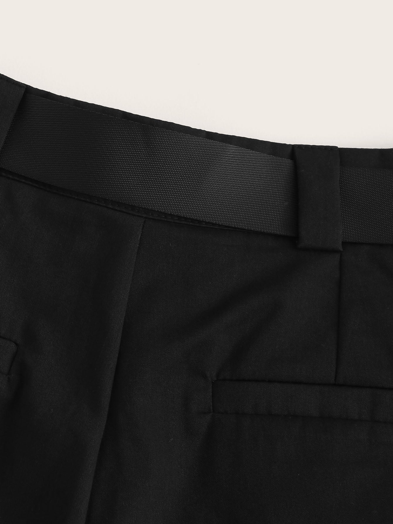 SHEIN 70s Waist Belted Pocket Utility Shorts