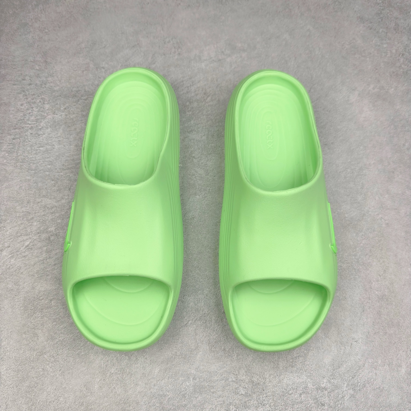 Nike ReactX Rejuven8 Simple, Comfortable and Versatile Slippers