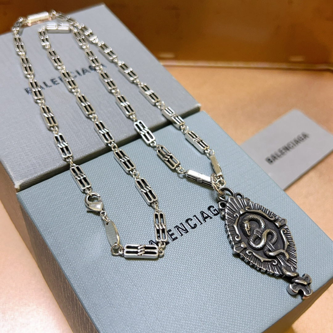 Balenciaga Snake Brand Vintage Chain Necklace