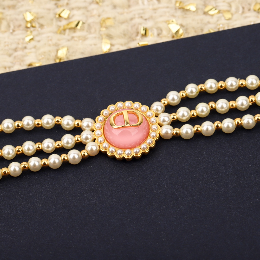 Dior glass beads three-layer pearl choker necklace