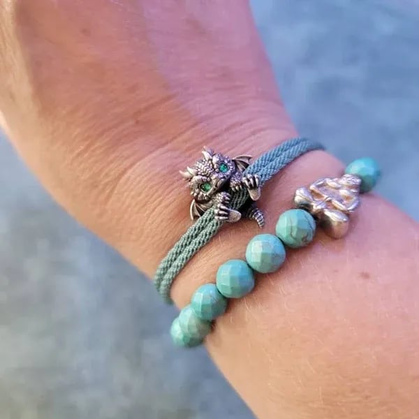 🔥Last day 69% OFF - 🐲🎁Cute Silver Dragon Bracelet
