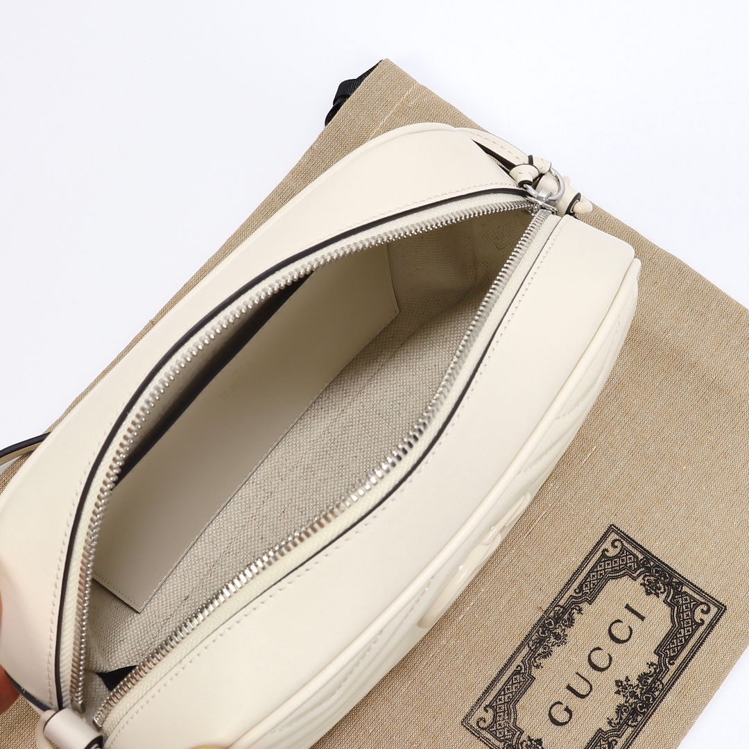 Gucci GG Marmont Small Camera Bag 447632 DTD1T 9022