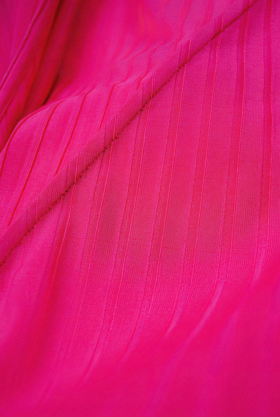 Blusa fucsia de manga larga