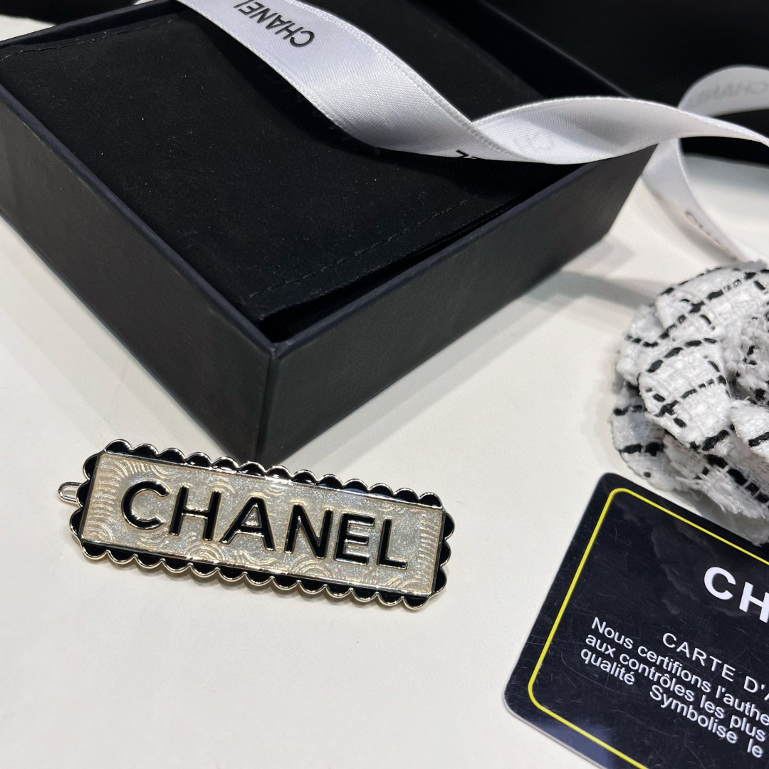 Chanel font hairpin