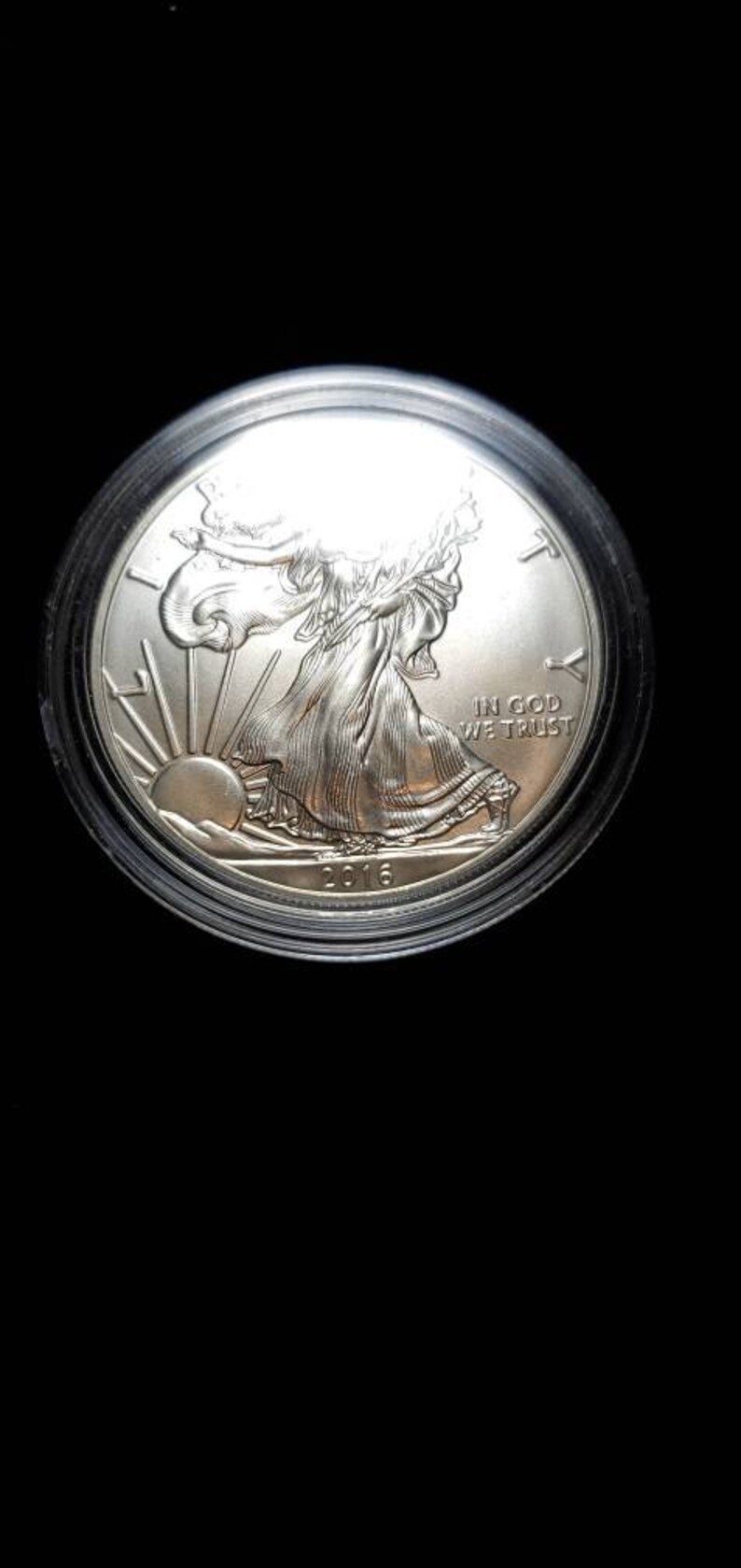 2016  American Silver Eagle BU  -  1 Oz .999 Silver- includes airtight plastic capsule    Lot#  360