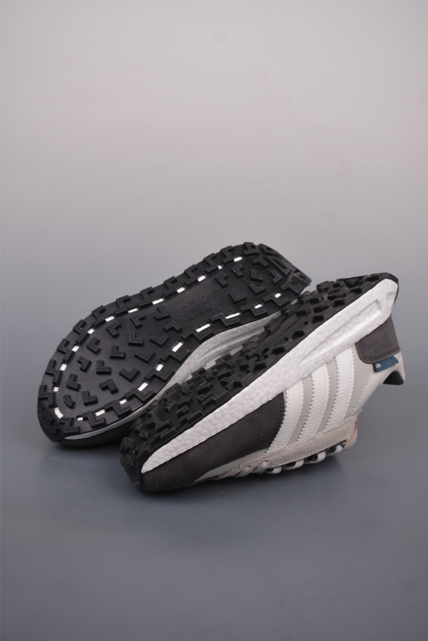 Adidas Originals Retropy Boost E5 Dark Grey Off-White JQ0007
