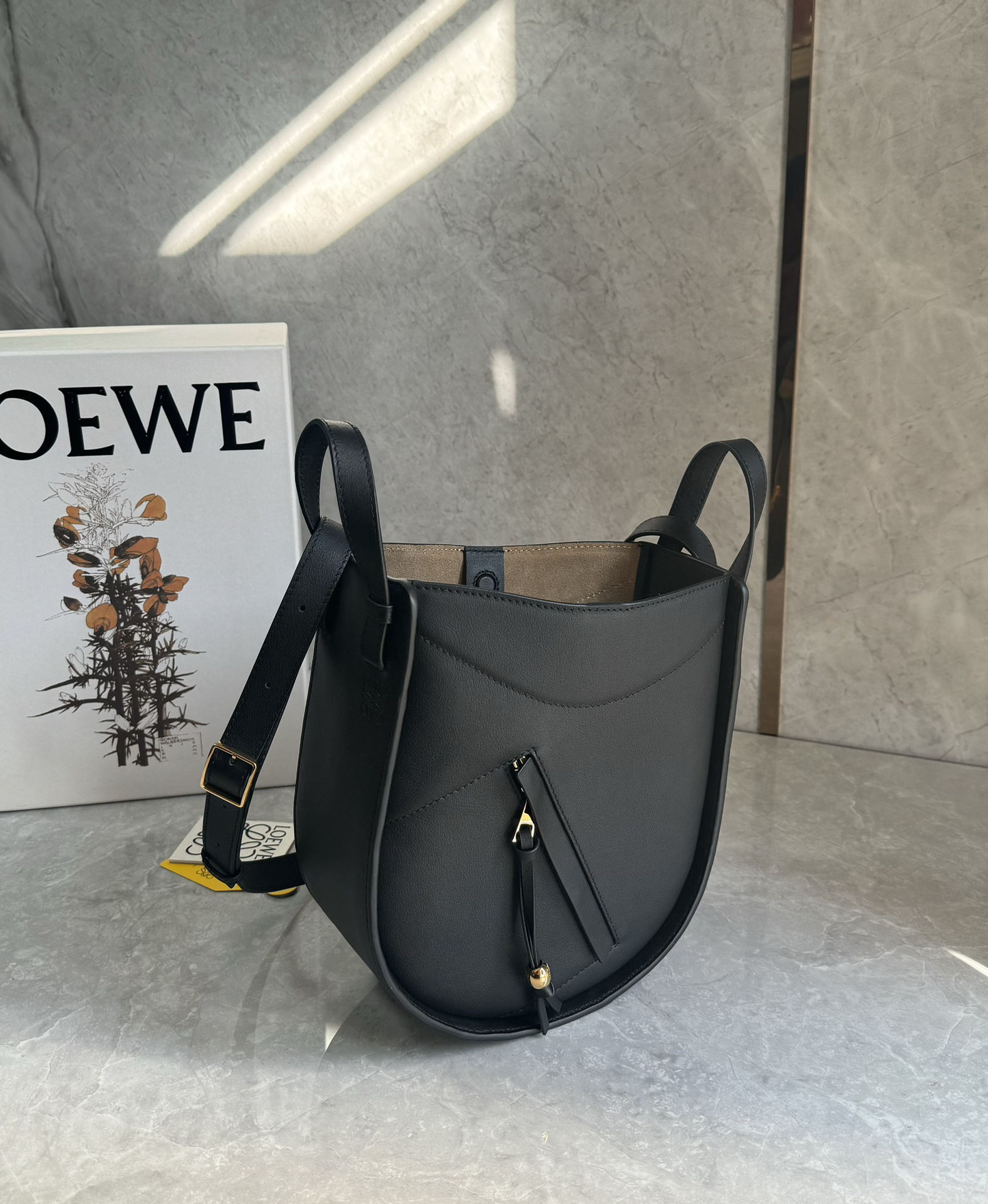 Loewe Hammock bag 0683