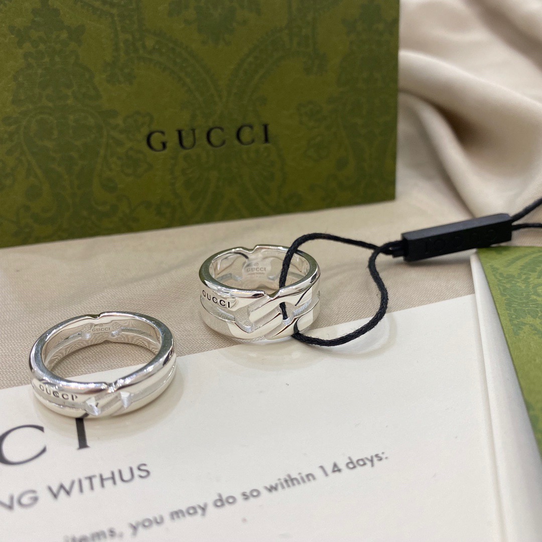 Gucci Interlocking G Ring