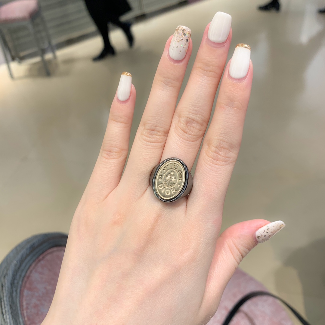 Dior Pentagram Ring