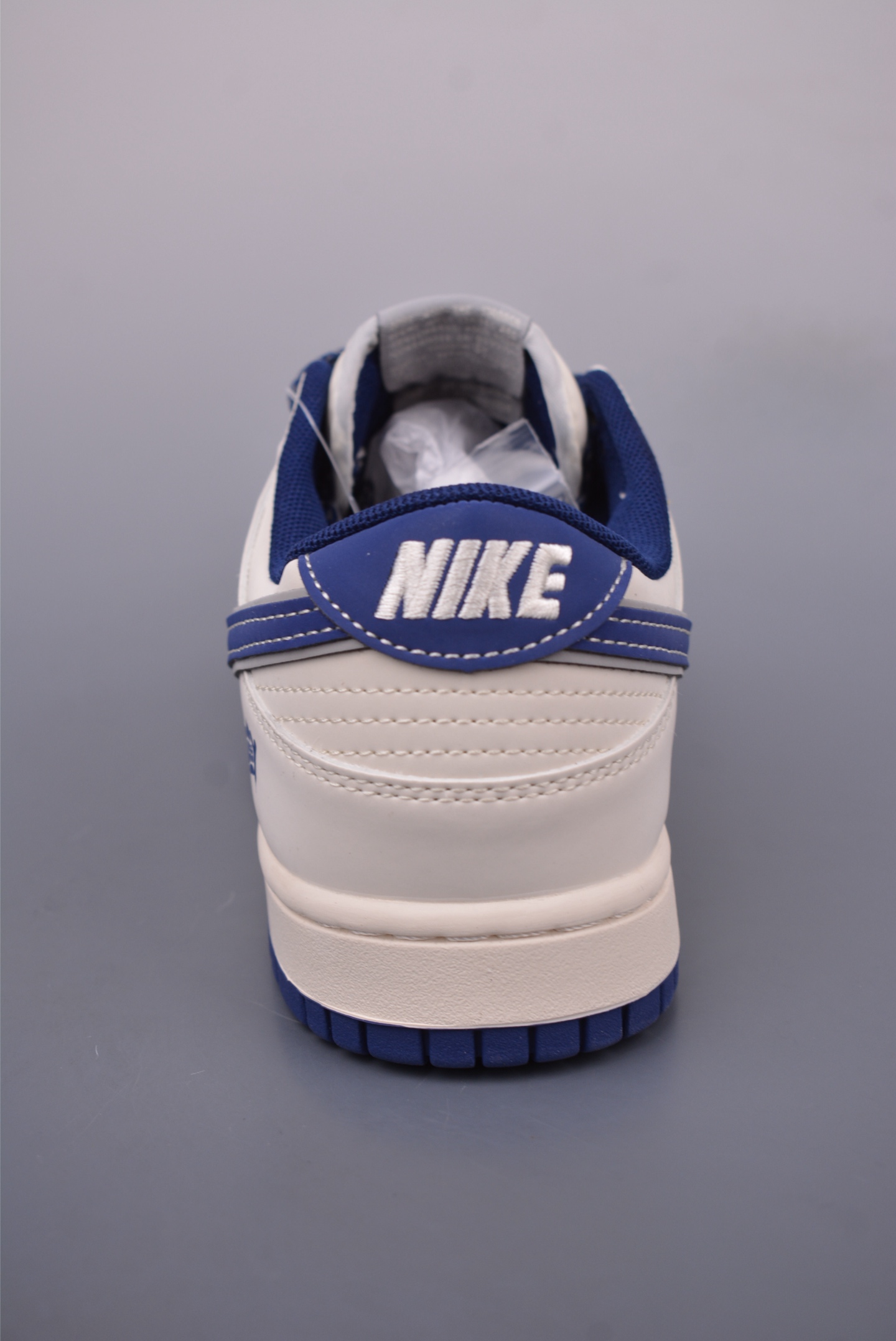 Stussy x Nike SB Dunk Low sneakers White Gray Blue XS6089-593