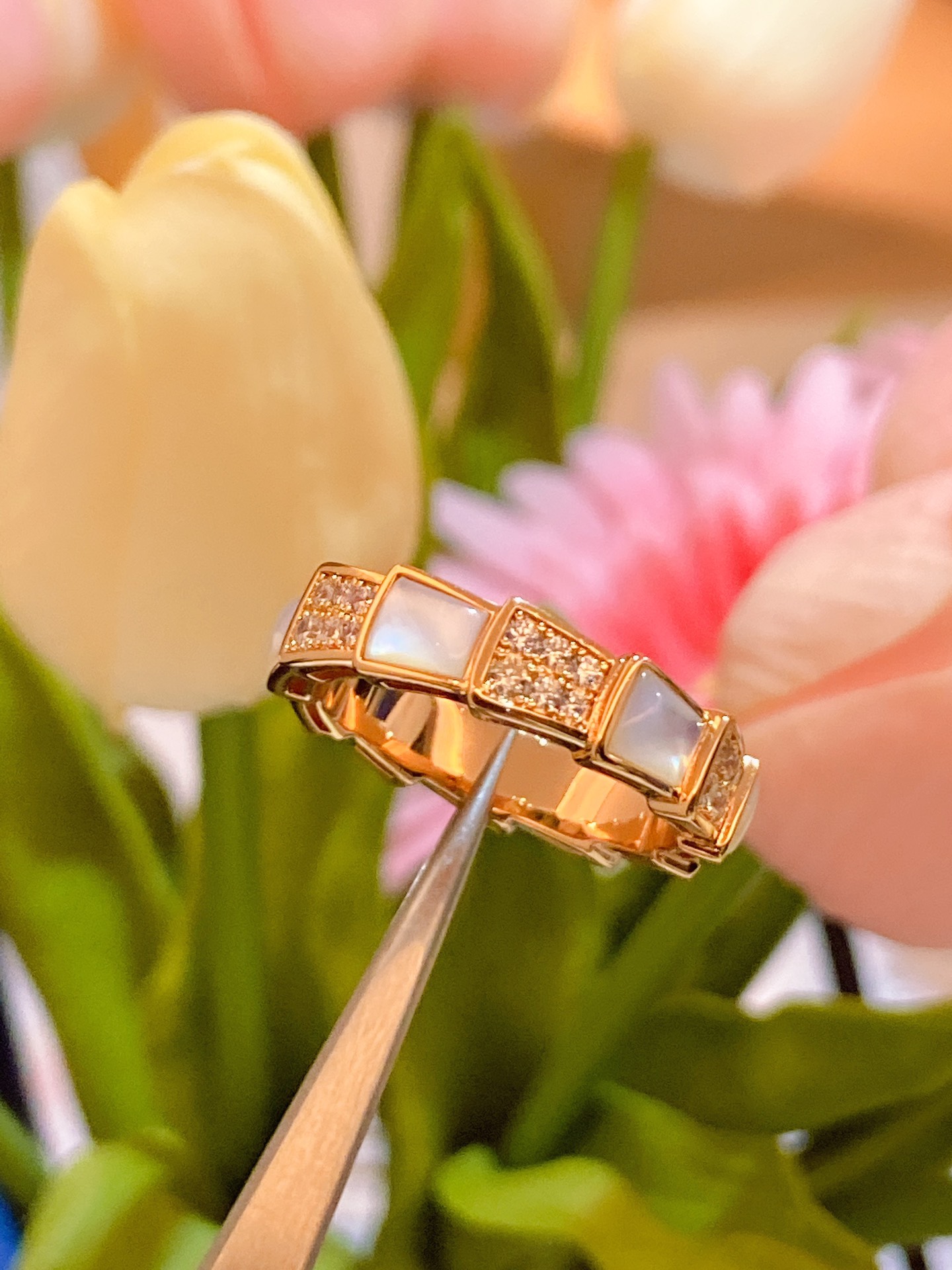 Bulgari White Mother of Pearl Ring