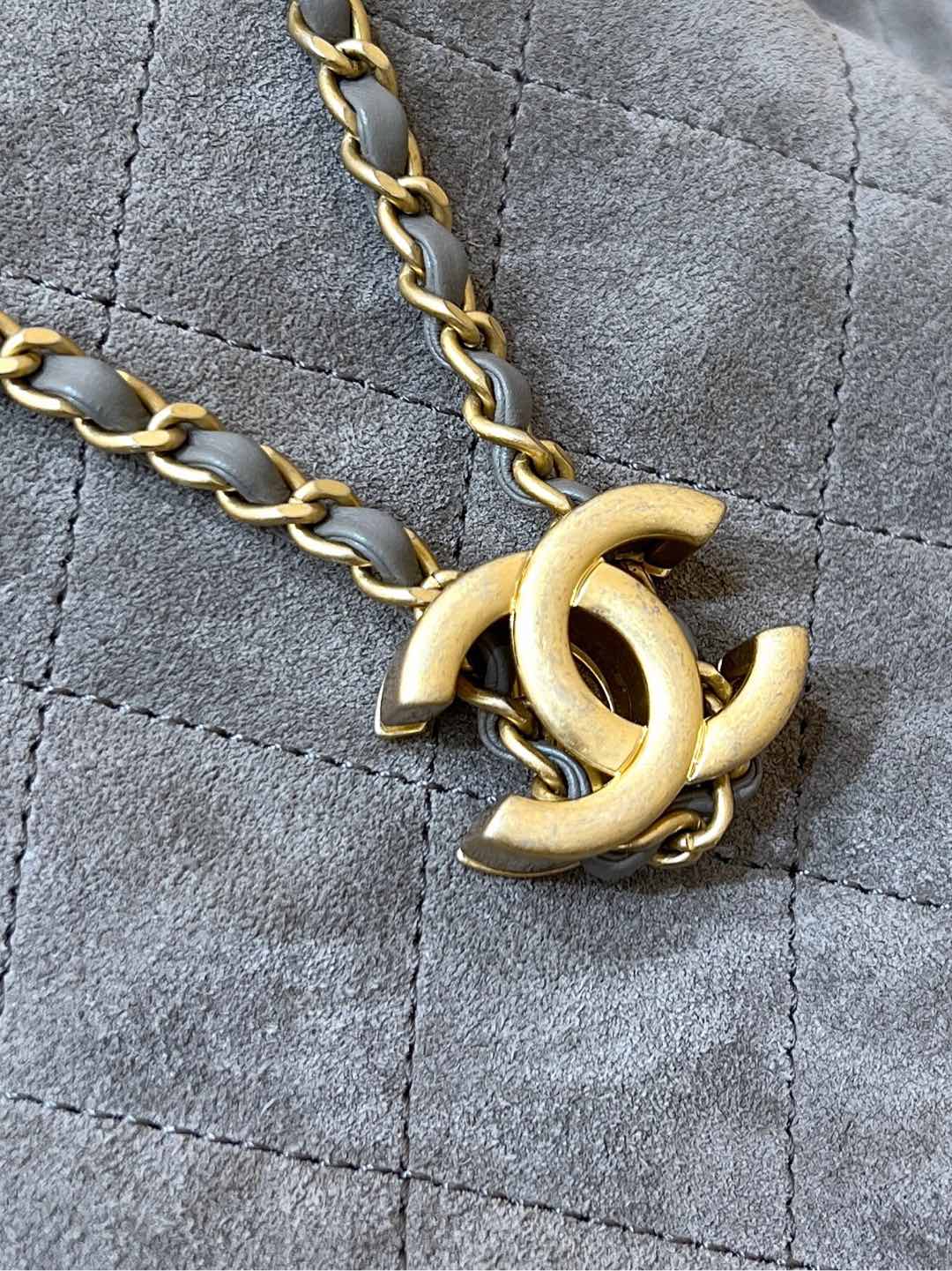 Chanel 25C early spring series hobo underarm bag large size AS5311