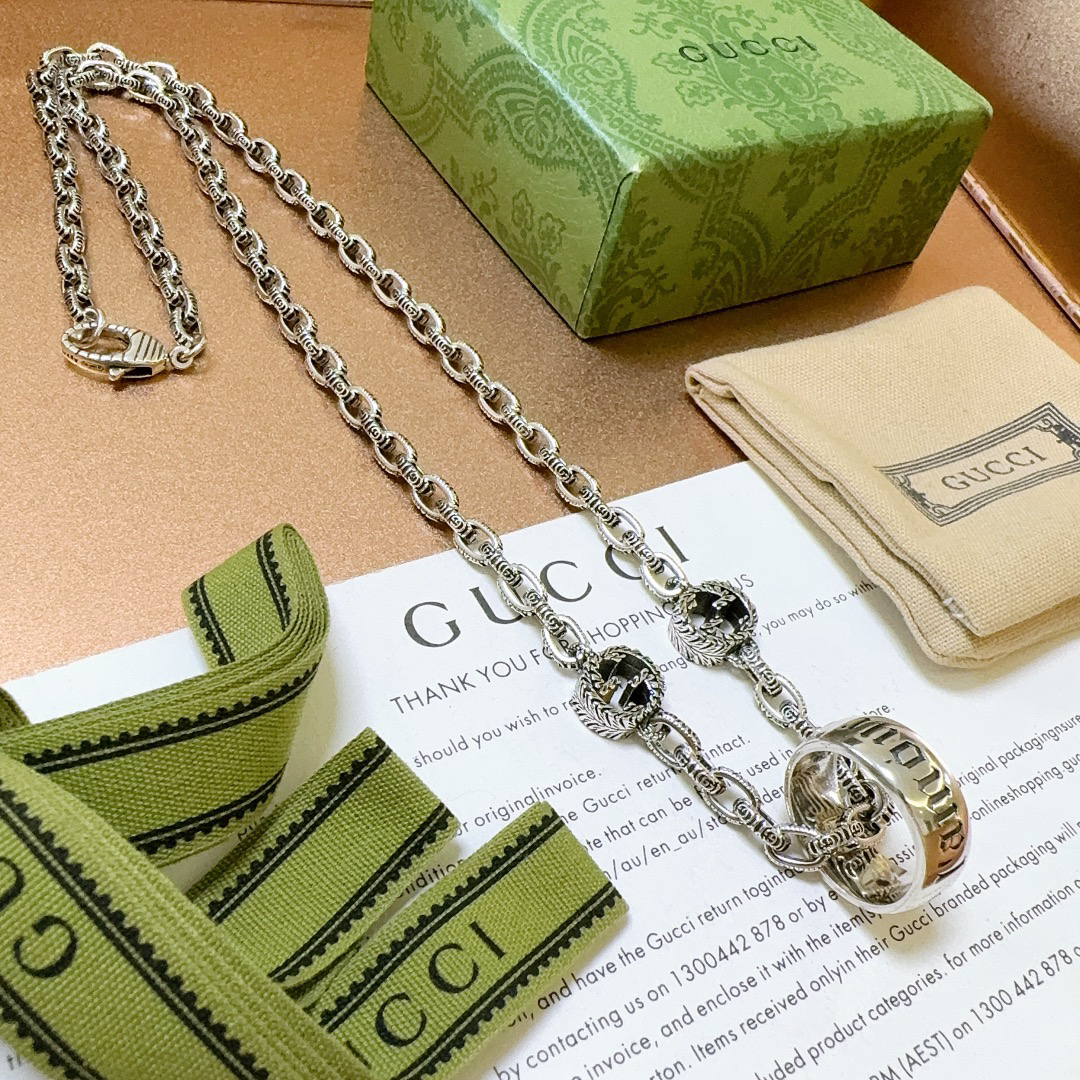 Gucci Anger Forest Series GG Ring Vintage Necklace
