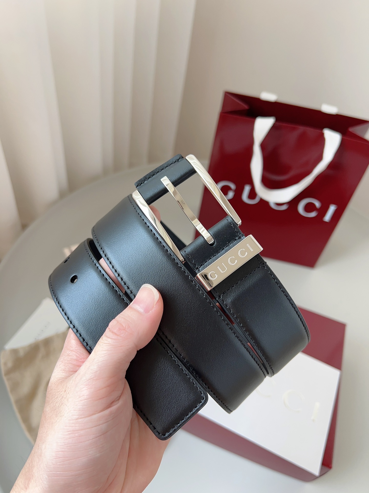 Gucci pin buckle leather belt 3.5cm wide