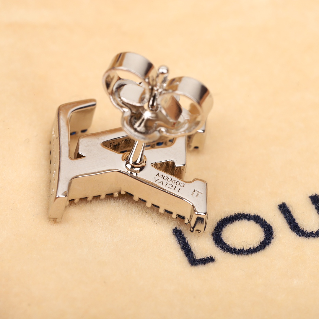 Louis Vuitton Diamond Earrings