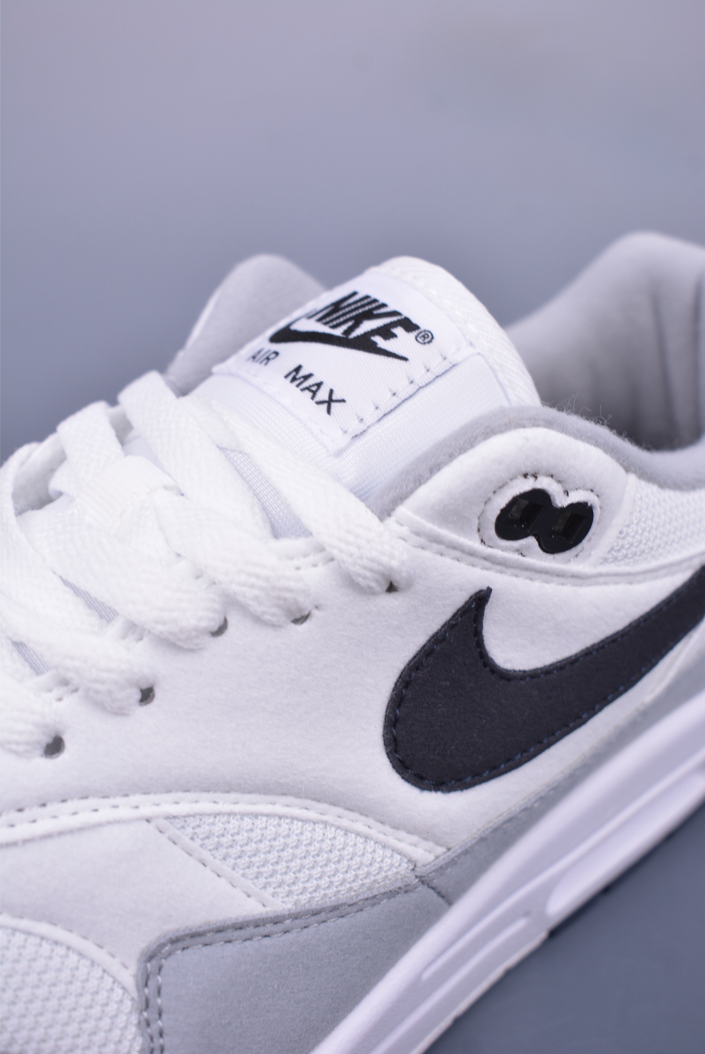 Nike Air Max 1 87 first generation running shoes white, gray and black hook FZ5808-002