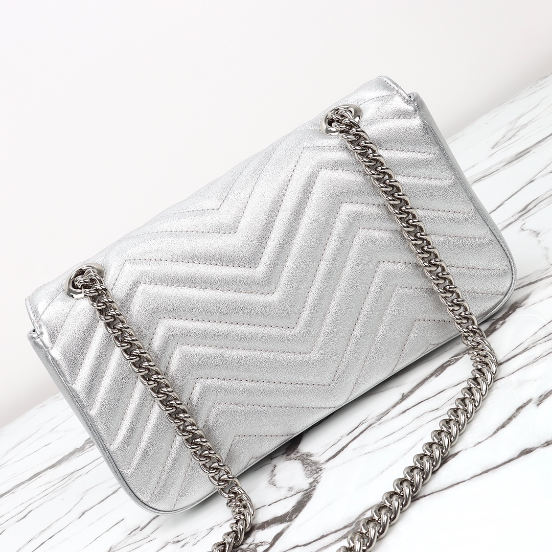 Gucci GG Marmont medium shoulder bag ‎ ‎ ‎443497 AAESP 8106