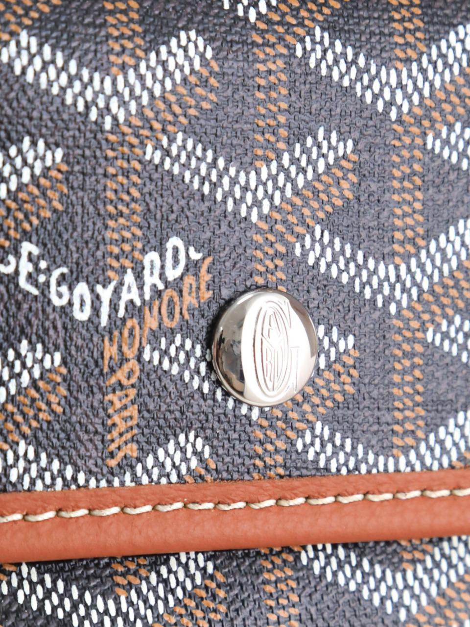 Goyard bohemian hobo 020223