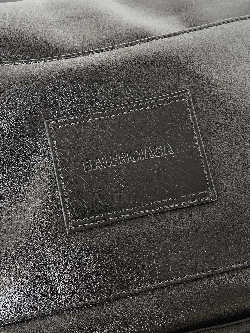 Balenciaga 2025 Early Spring Series MoDu Handbag
