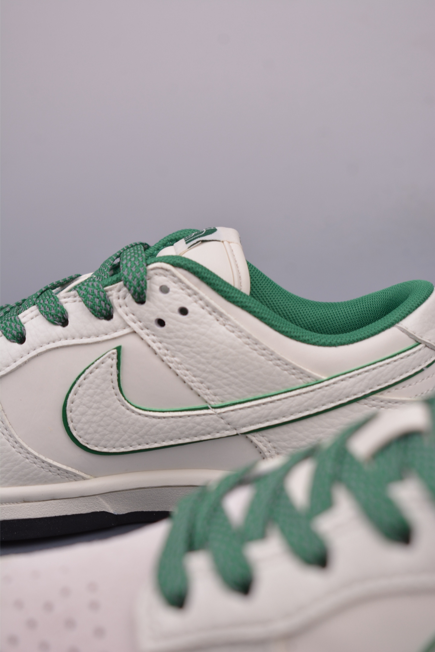 The North Face x Nike SB Dunk Low sneakers off-white green CY5979-112