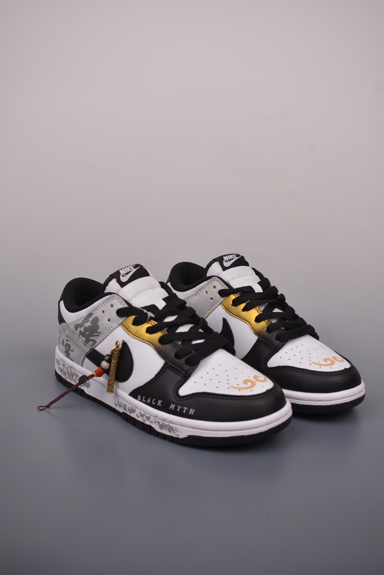 Nike SB Dunk Low Black Myth Wu kong black and white gray DD1391-068