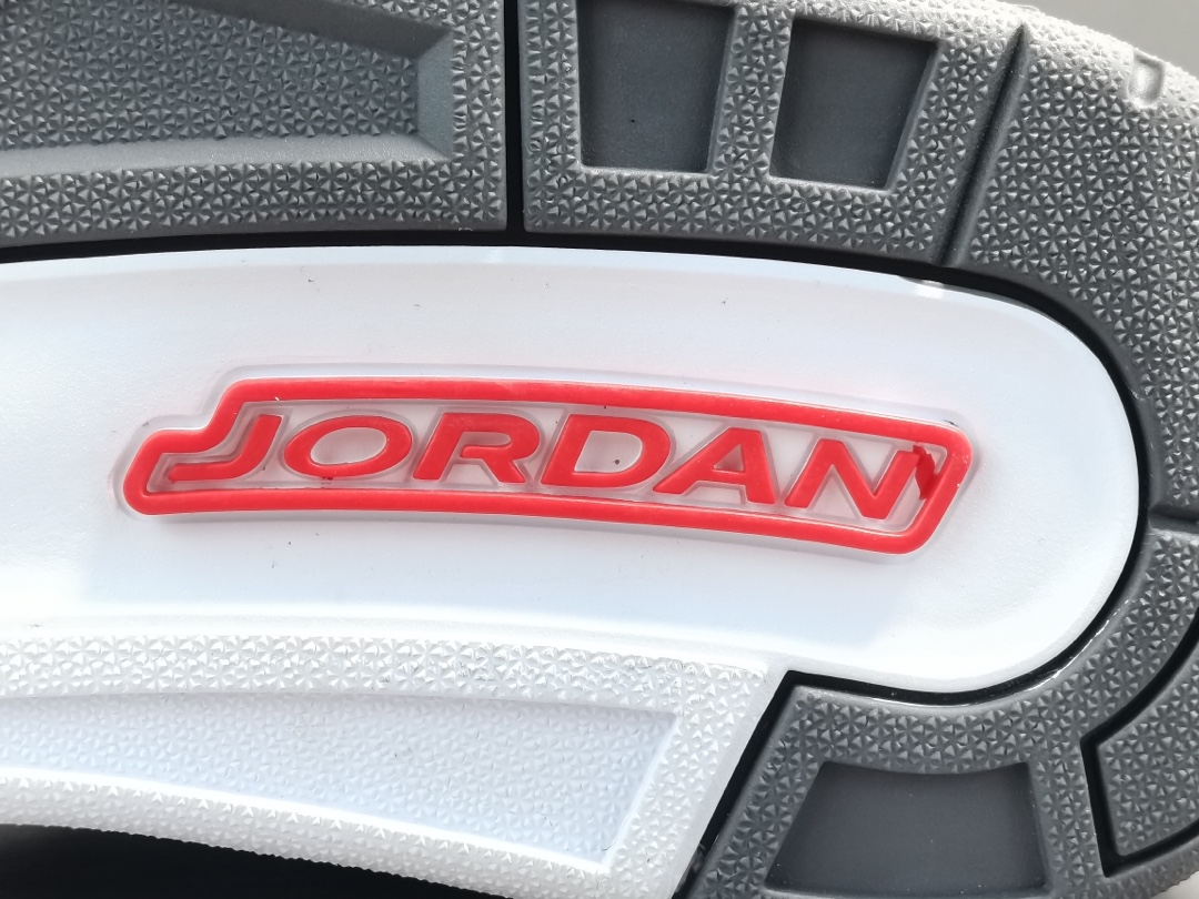 Nike Air Jordan 3 RetroCool Grey CT8532-012v