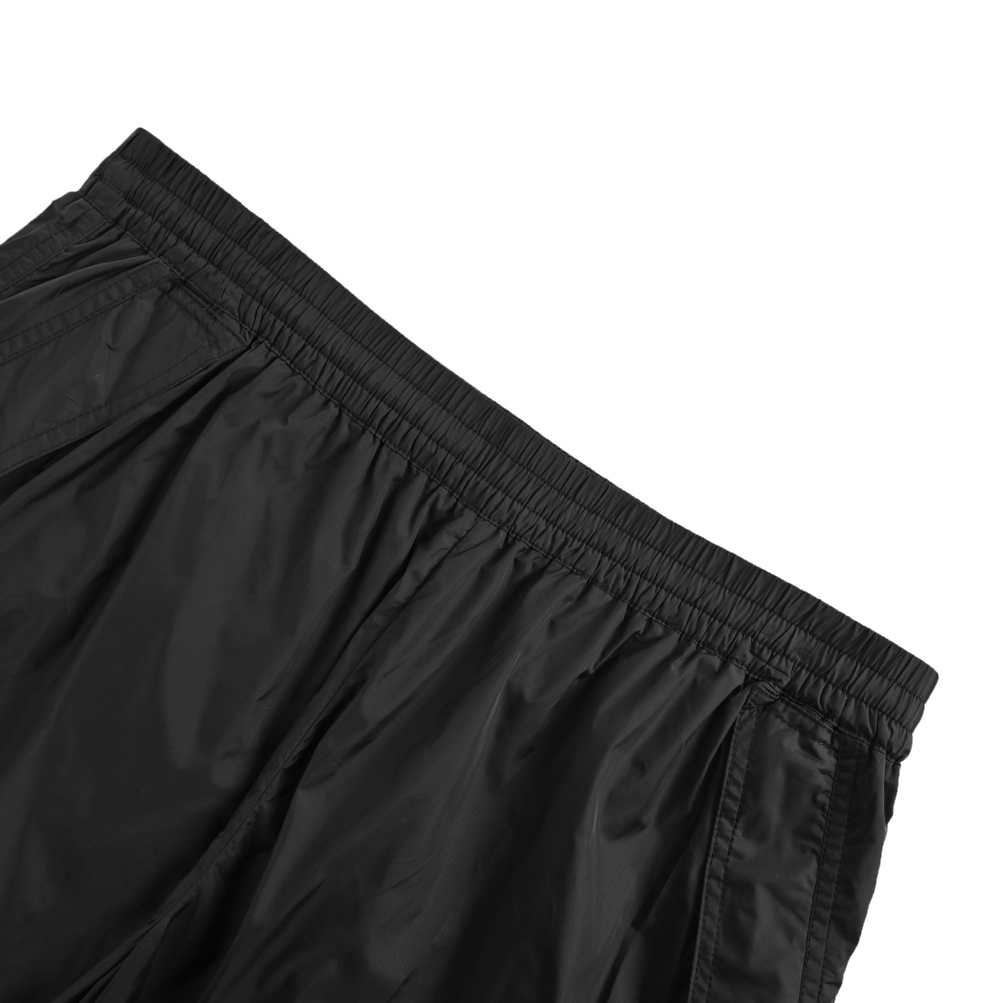 Prada 25ss printed logo nylon shorts