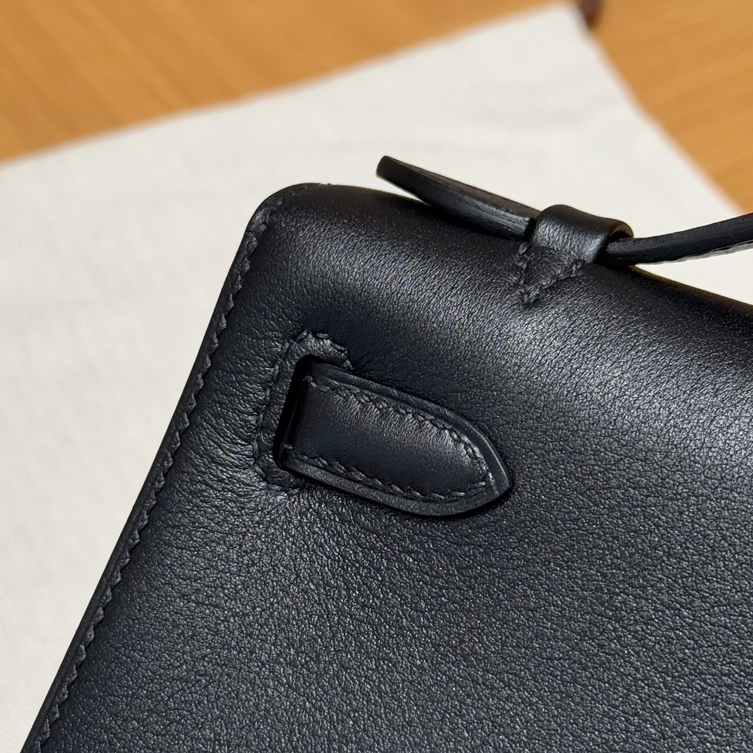Hermès Kelly Pochette 89Noir Handbag (Handmade to Order)