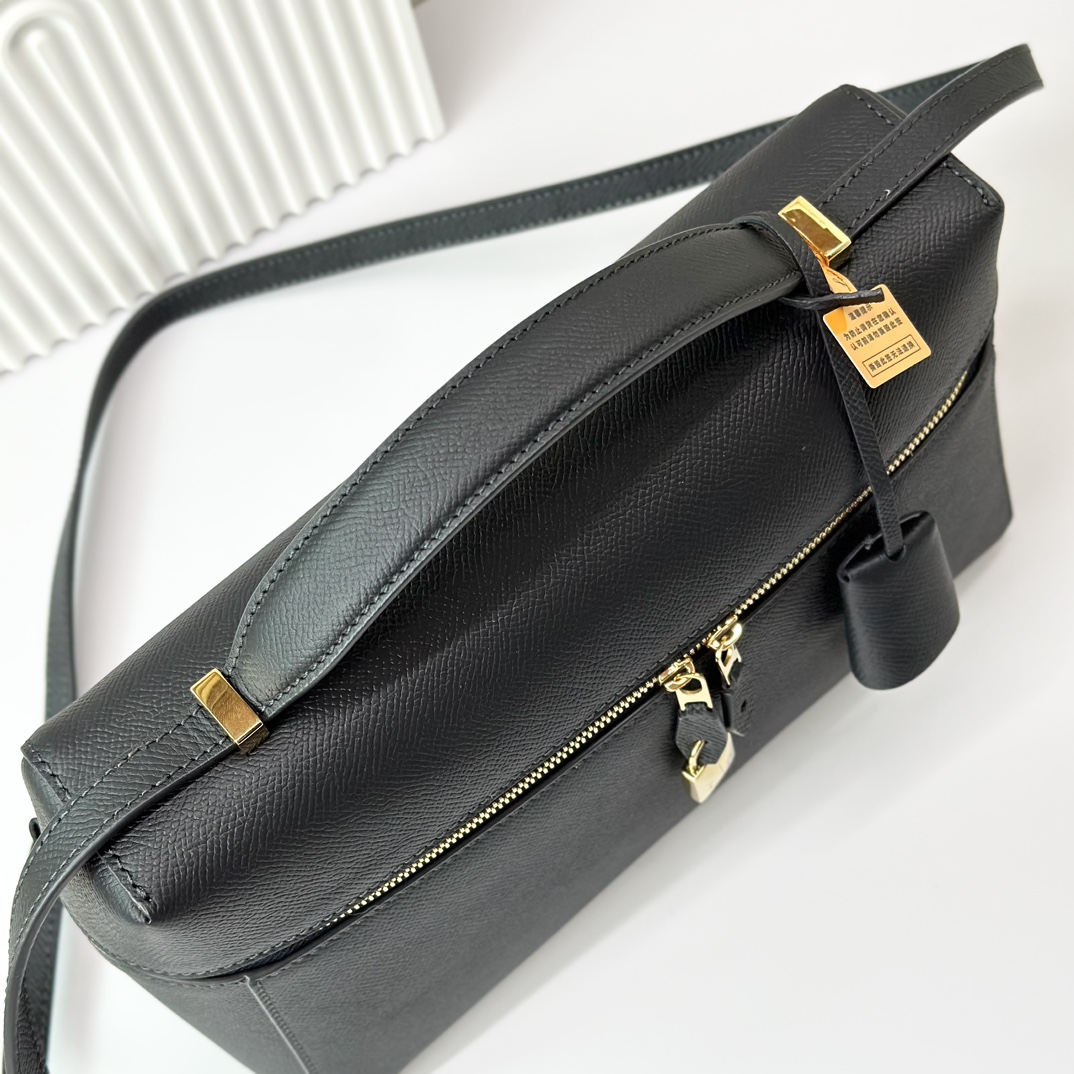 Loro Piana Extra Bag L27 Crossbody Bag FAO4759